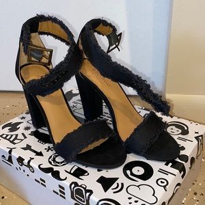 NEW Black Bamboo Heels